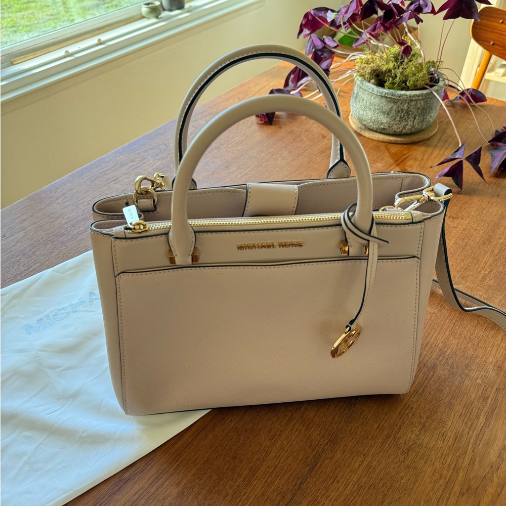 Michael Kors purse - light pink